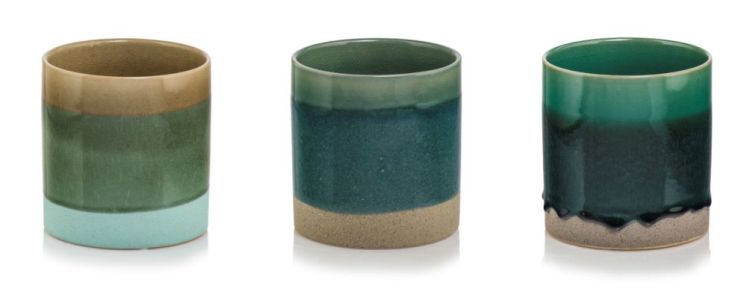 A cylindrical casing covered with a 13 cm dark colored glaze