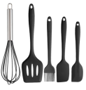A set of kitchen utensils 5 elements - black