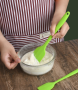 A set of kitchen utensils 5 elements - green