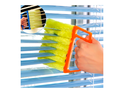 Blinds of microfiber cleaning brush made