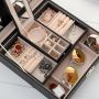 Casket, jewelery box - black