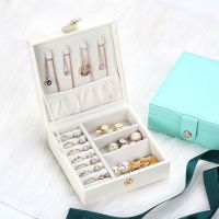 Casket, jewelery box - white