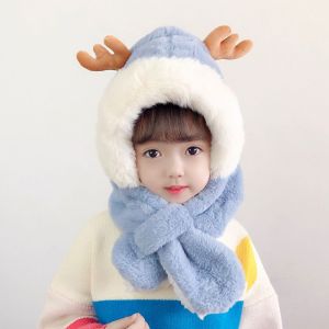 Children's plush hat with a scarf for children aged 1 to 7 – light blue with deer ears