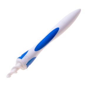 Ear cleaning device 