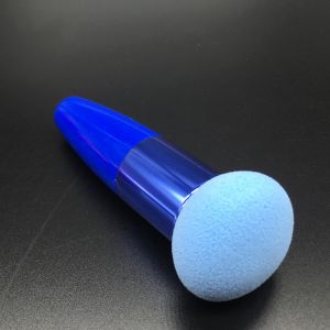 Gąbka, blender do makijażu w kształcie grzyba - niebieska