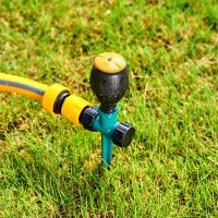 Garden Sprinkler 360 hammered in