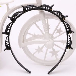 Headband with hairpins - black