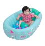 Inflatable baby bathtub with balls - swan