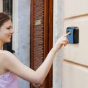 Lockable key box - blue