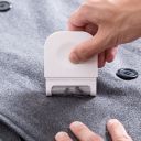 Mini manual clothes shaver - white