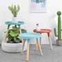 Round coffee table - red