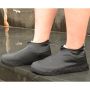 Rubber waterproof shoe covers size 